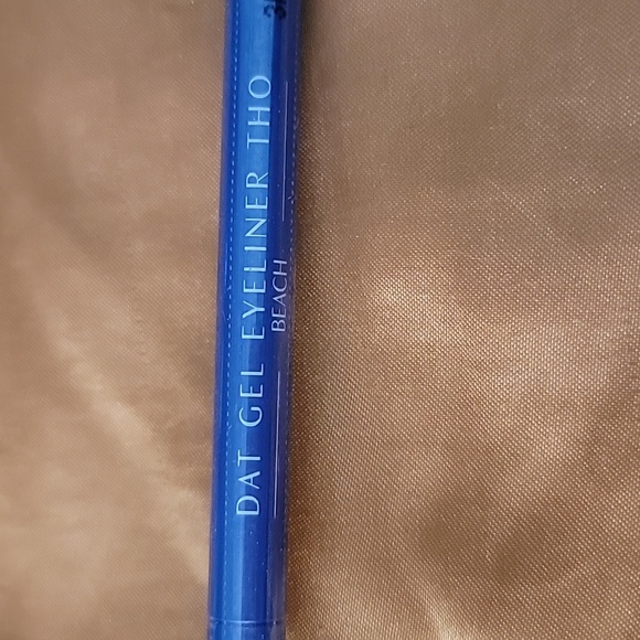 NEW Pinky B Beauty Dat Gel Eyeliner Tho BEACH - Picture 3 of 4